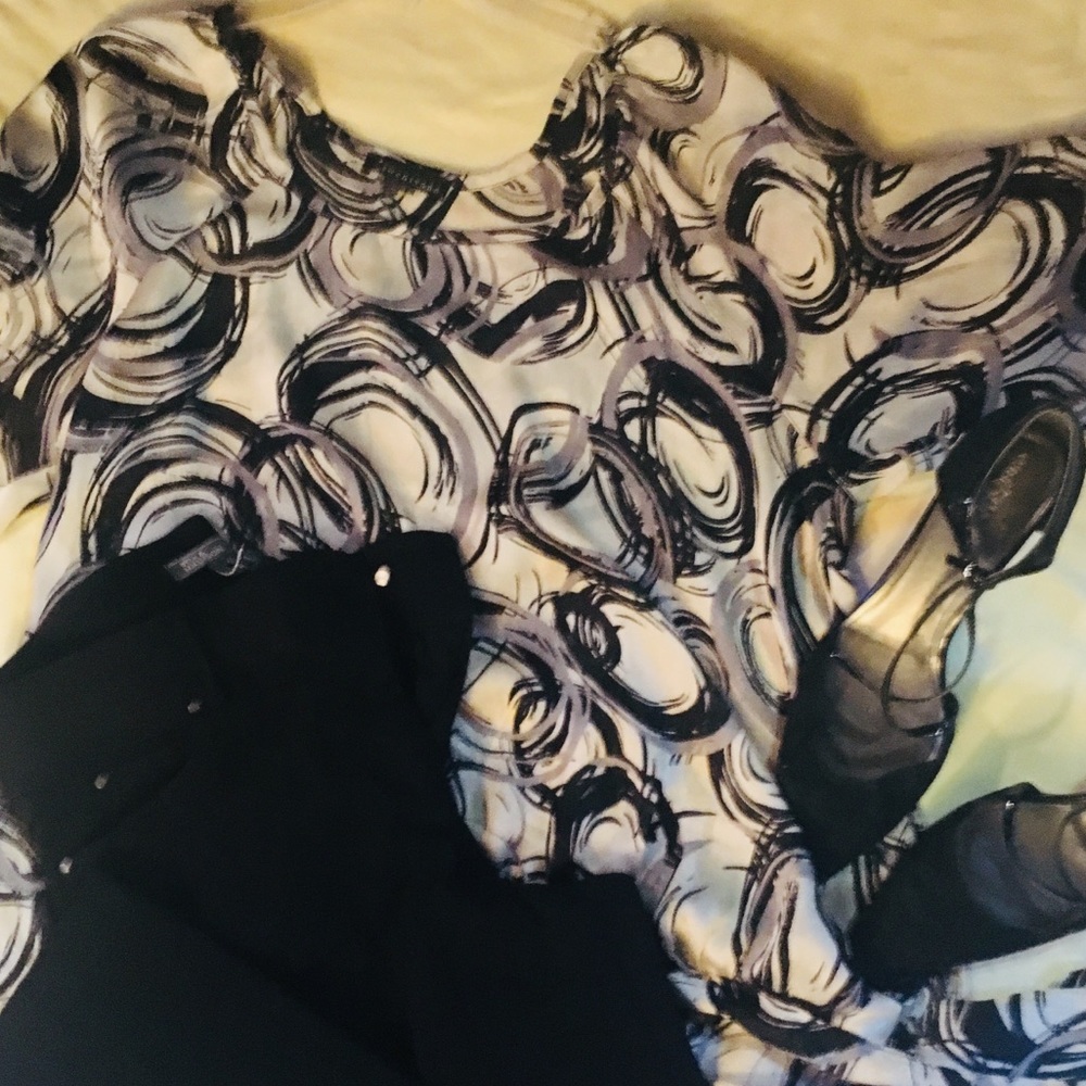 Stylish top. Silver, black and gray color. Large